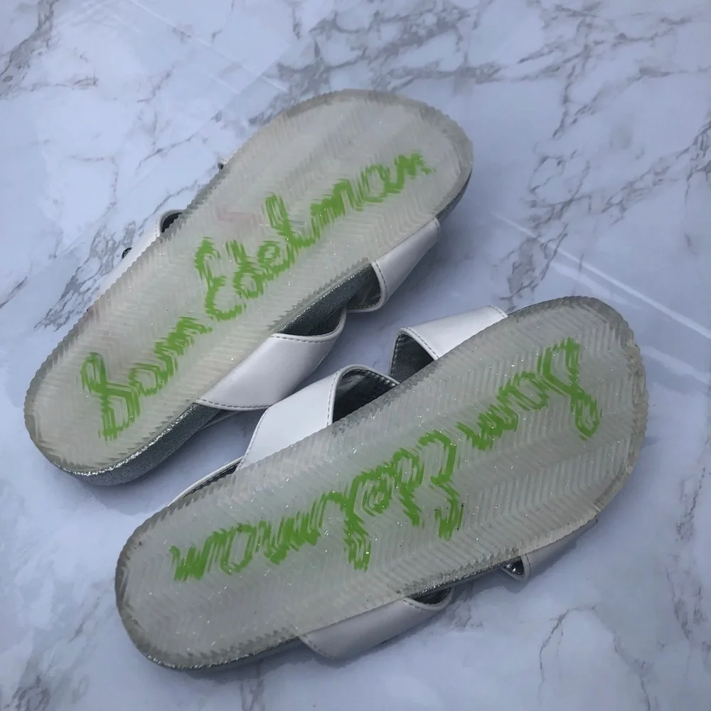 Sam Edelman girl’s Bethel Kandi white heart crisscross sandal shoes size 3